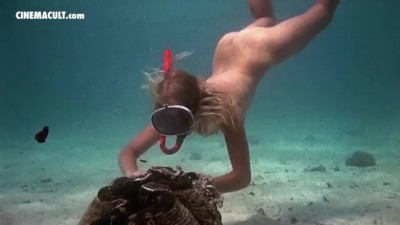 Nude Celebrities - Underwater Scenes