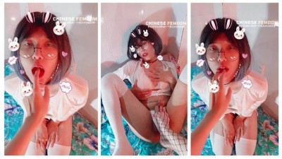 Mistress Dominating her Sissy Crossdresser - Chinese Femdom