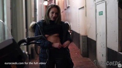 A Night Living on the Red Light District in Amsterdam with Mira
