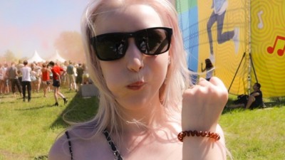 Great blowjob and swallow cum from a +18 teenage girl on a city holiday!