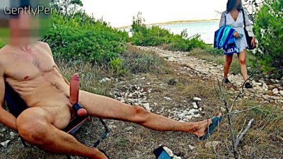 GENTLYPERV MEETS a PERVY GIRL ON a BEACH. during an Exhibitionist Day at the Sea I Find a Cute Woman