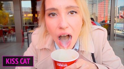 19 Teen Suck Dick in Toilet Wendis & Drink Coffe with Cum (+18)