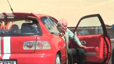 Blonde Babe Fucking an old Guy and taking Cumshot Load
