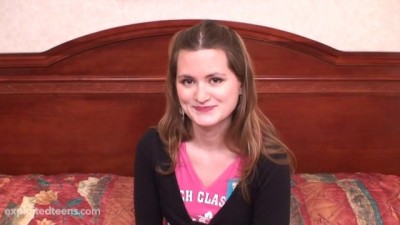 Skinny Teenager Gets Her Cunt Filled With a Thick Dick (+18)