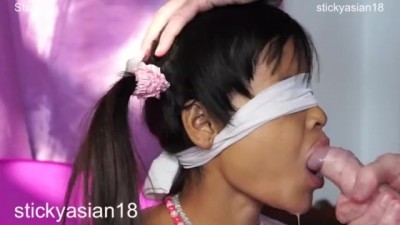 Star 22 Sucks Obediently with Blindfold