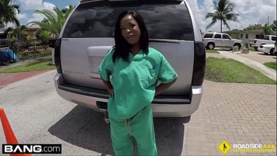 Stacy fucks her mechanic in the backseat
