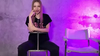 California Babe's Wild Celebrity Cock Sucking Afterparty