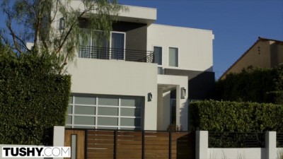 Anal Addict Craves Deep Satisfaction